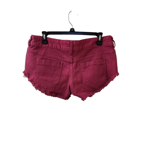 Billabong Laneway Pink Magenta Booty Cheeky Sexy Jeans Shorts Size 28 Low Rise - Picture 3 of 7